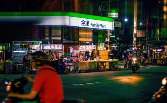 Family Mart to Add One Thousand New Unstaffed Stores in Japan