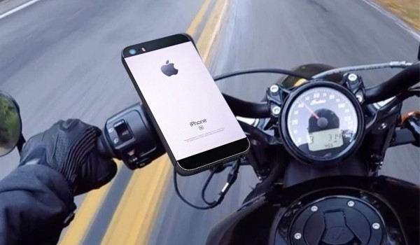 iPhone warning to People Who Mount Phone on Bikes