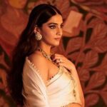 Sonam Kapoor House Burgled, What is the Value of Her Loss?