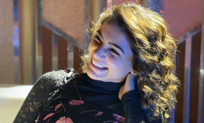 Samantha reveals, what truly she is, her favorite genre