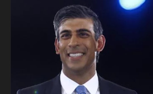 Liz Truss Out, Rishi Sunak back as PM Favorite with Boris Johnson