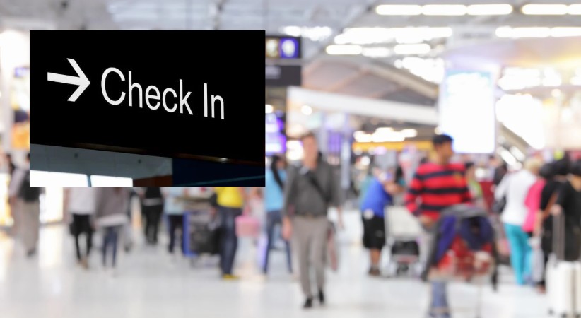 Airport Check in Glitch