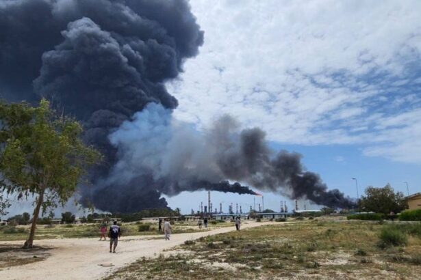 Lavan Oil Refinery